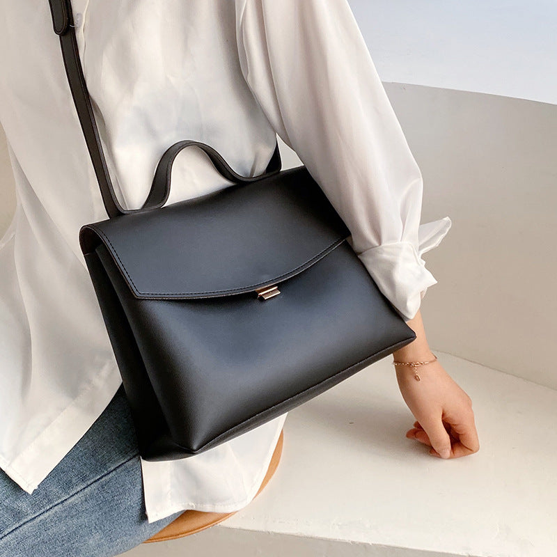 Western Style Commuter Shoulder Bag main product image