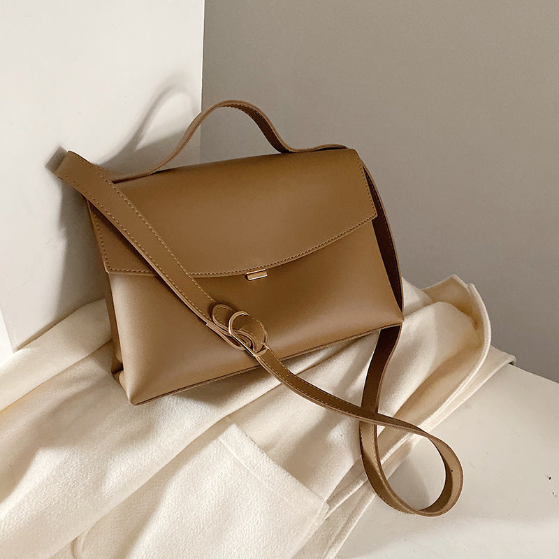 Western Style Commuter Shoulder Bag product image 4