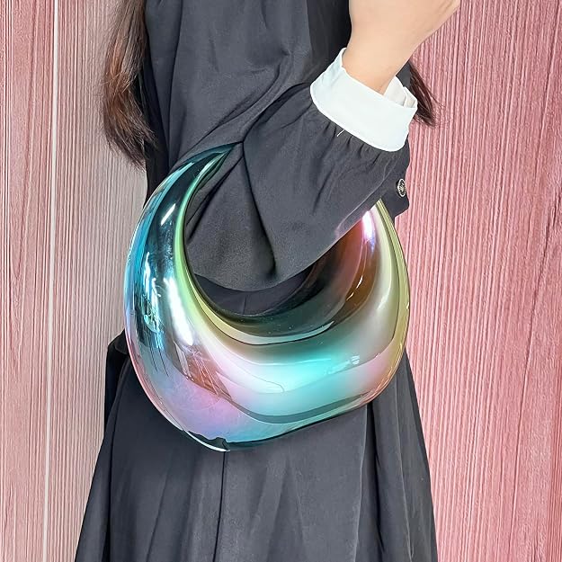 Retro Crescent Handbag Novelty Bag product image 11