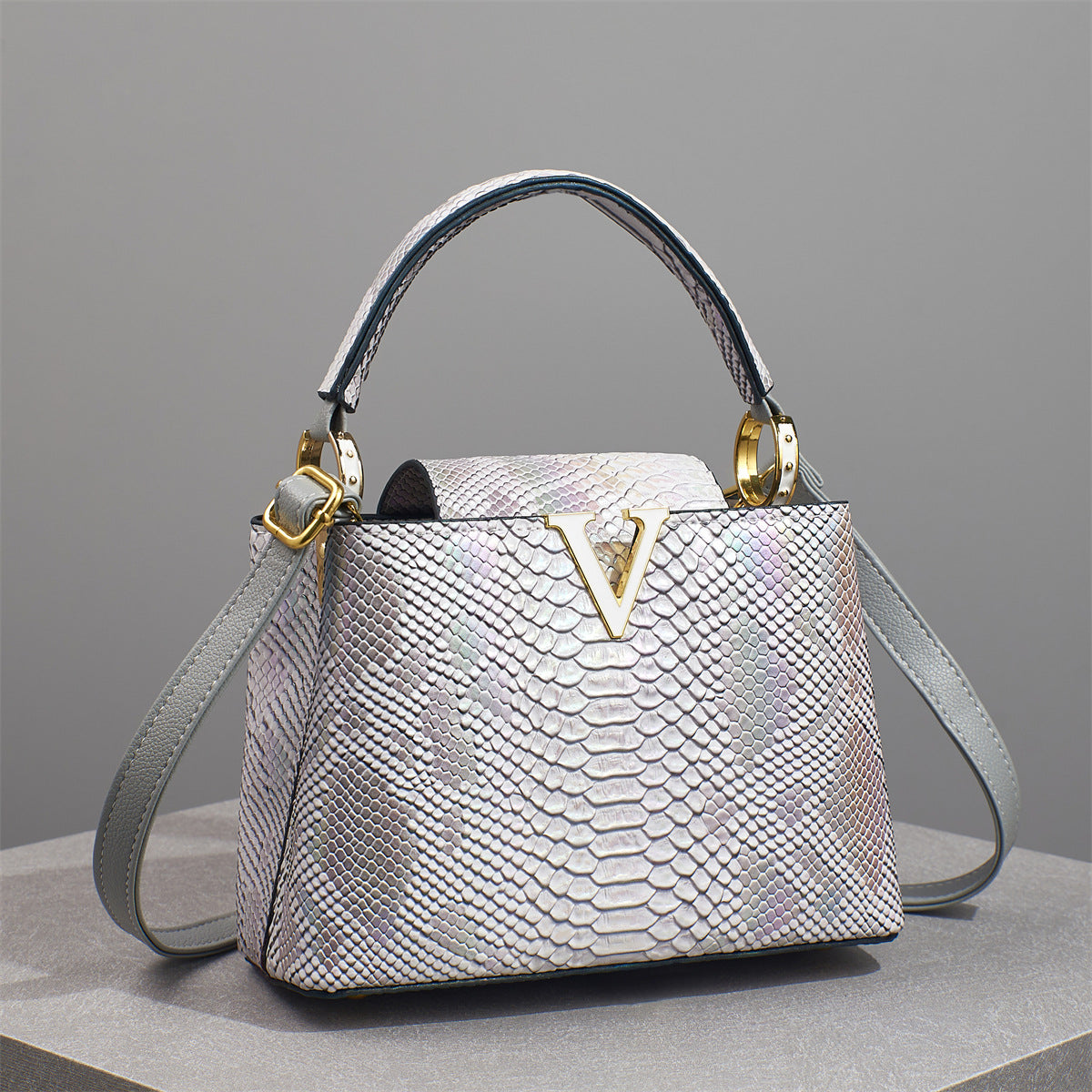 Crossbody/Shoulder Bags