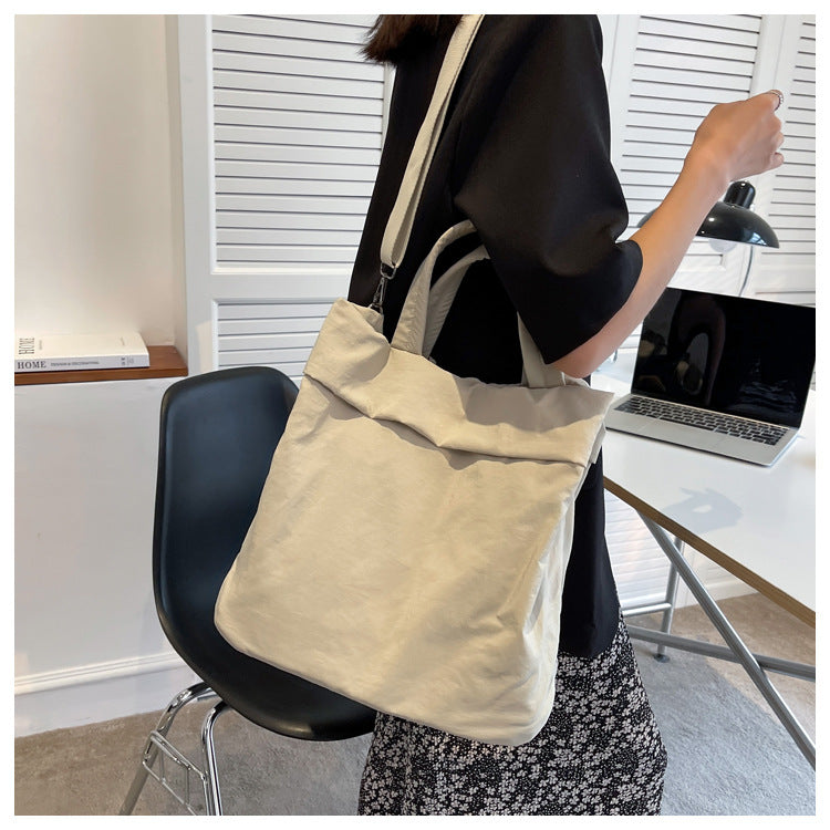 Luna Air Nylon Shoulder Bag