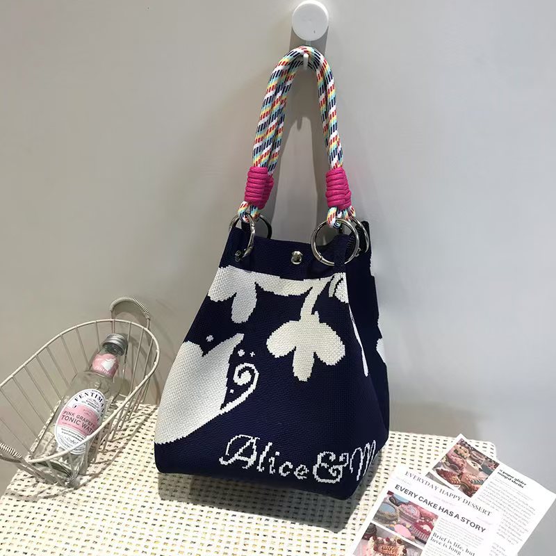 Luna Mono Knit Tote