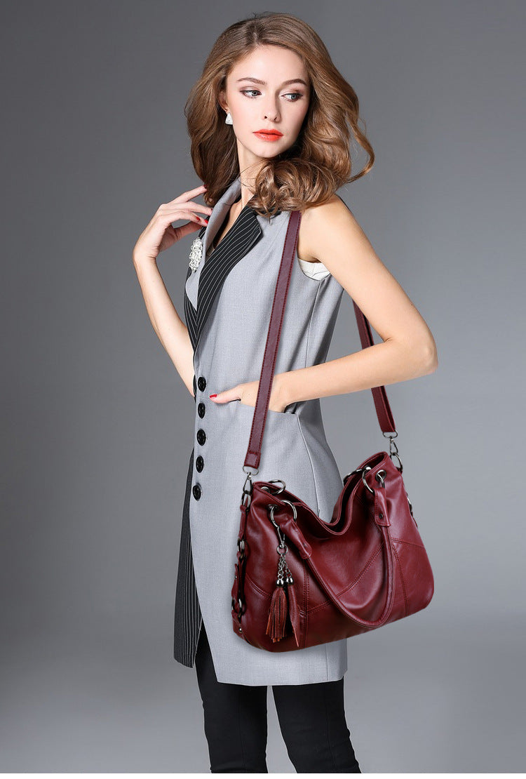 Luna Freya Tassel Tote