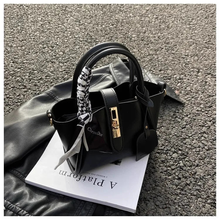 LUNA Atelier Carryall