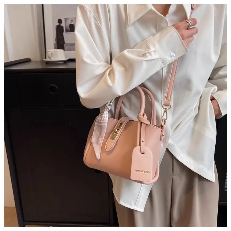 LUNA Atelier Carryall