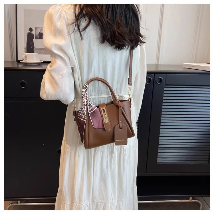 LUNA Atelier Carryall