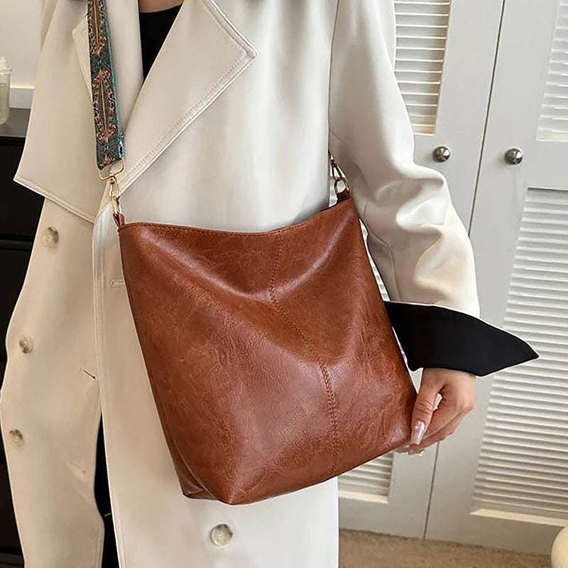 Luna Geo Strap Crossbody