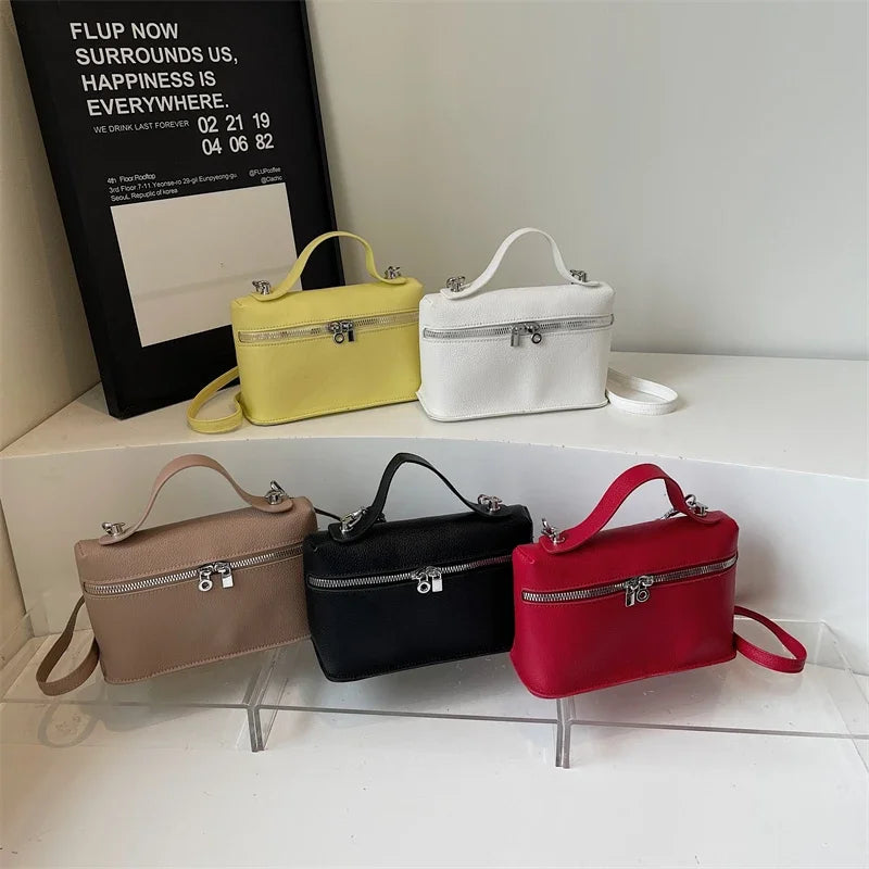 Luna Forma Box Crossbody