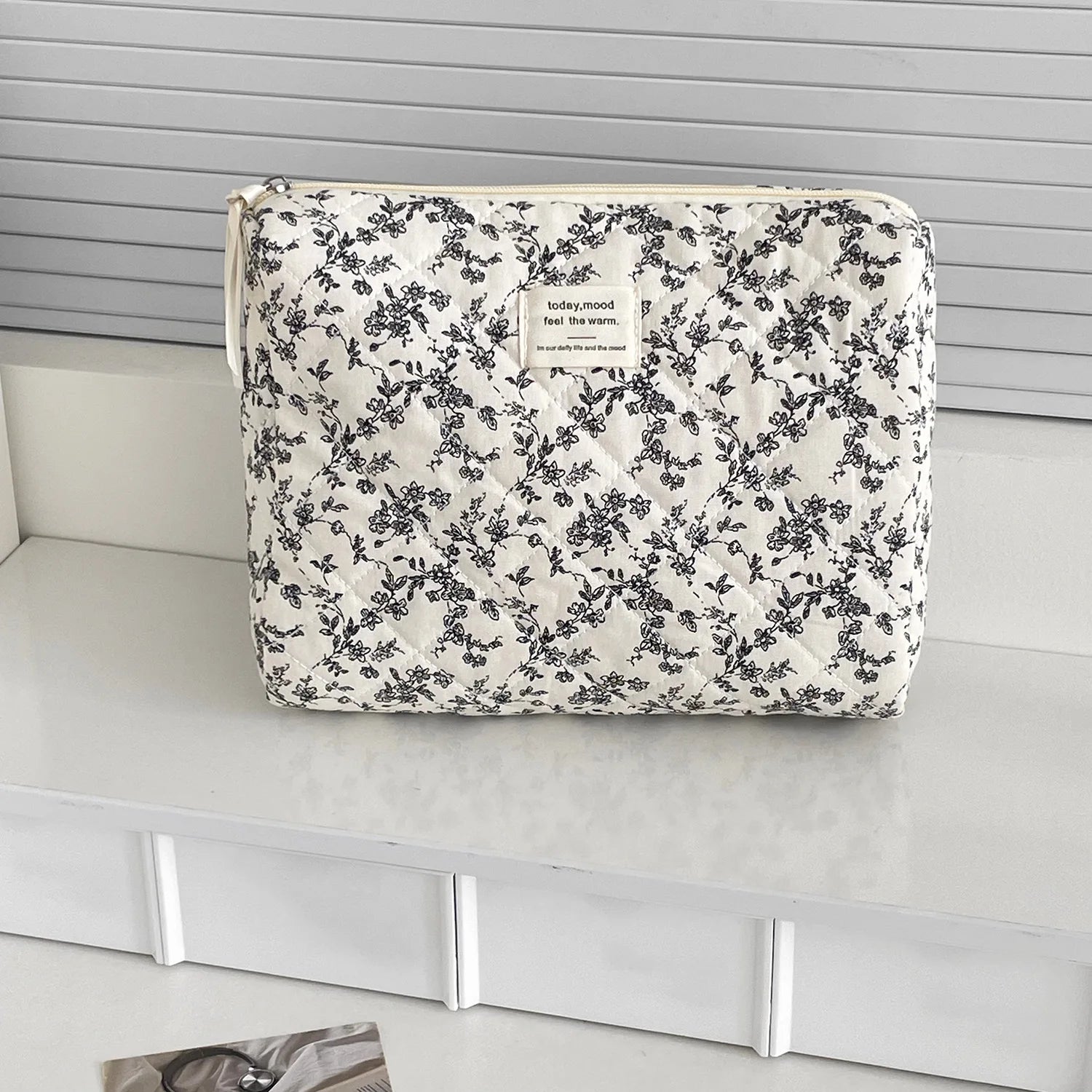 Noir Floral Organizer Bag