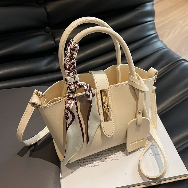 LUNA Atelier Carryall