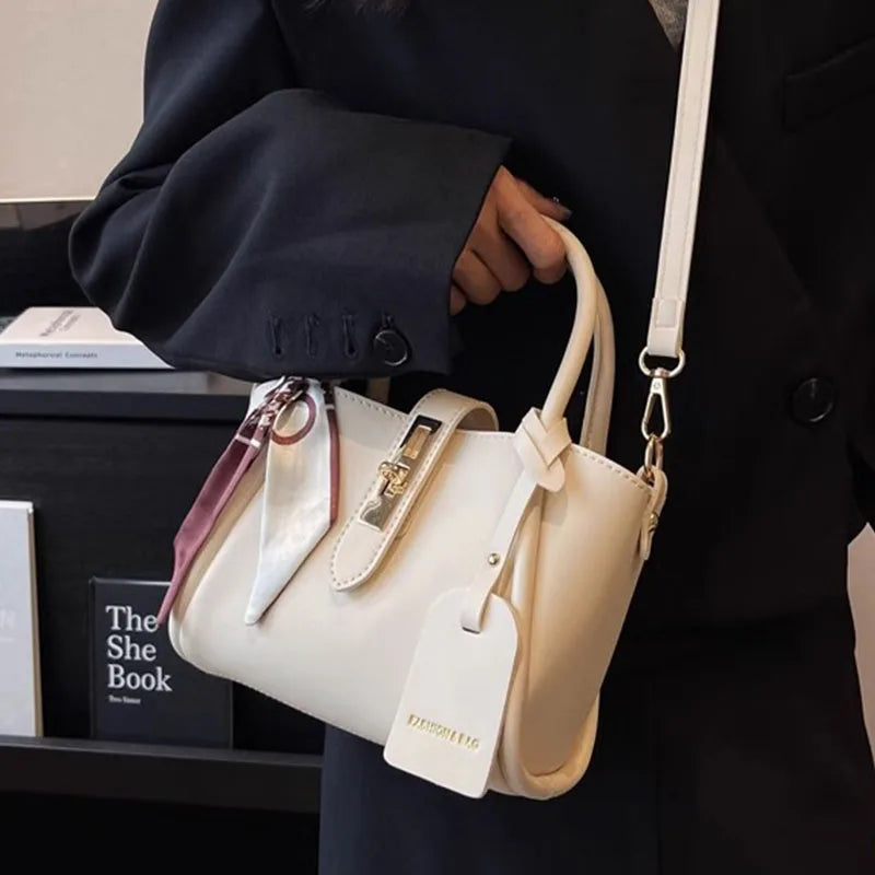 LUNA Atelier Carryall