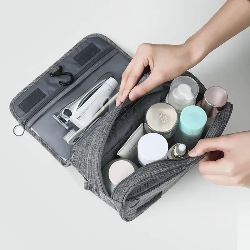 Luna Hang & Go Wash Bag