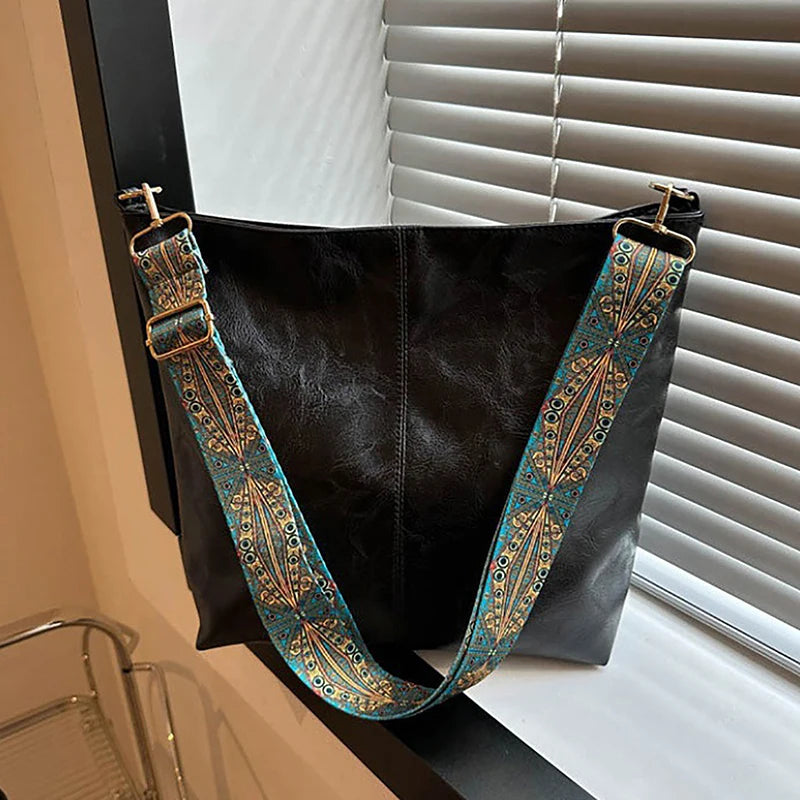Luna Geo Strap Crossbody