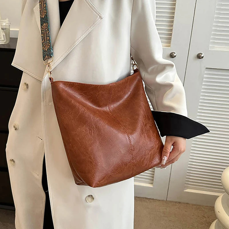 Luna Geo Strap Crossbody
