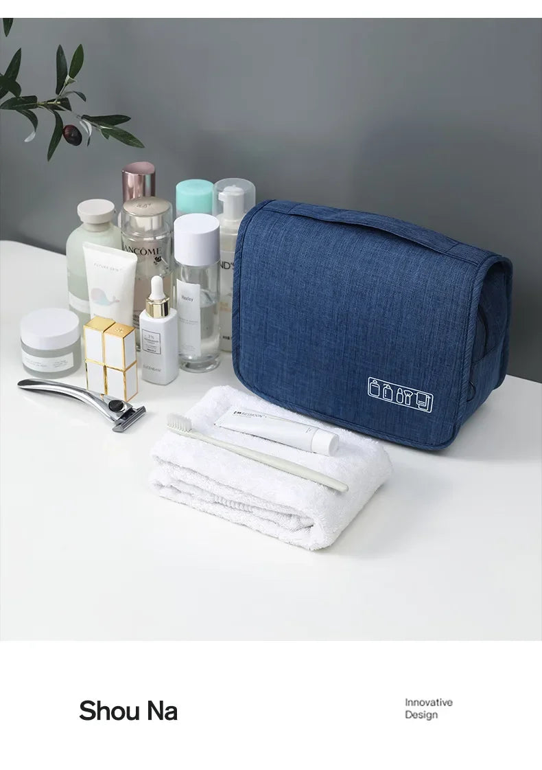 Luna Hang & Go Wash Bag
