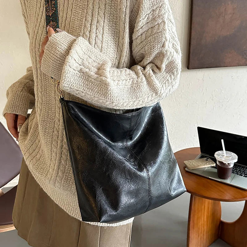 Luna Geo Strap Crossbody