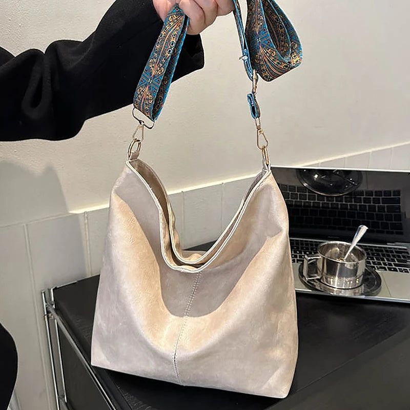Luna Geo Strap Crossbody