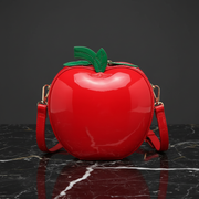 Apple Bag Luna shot 1