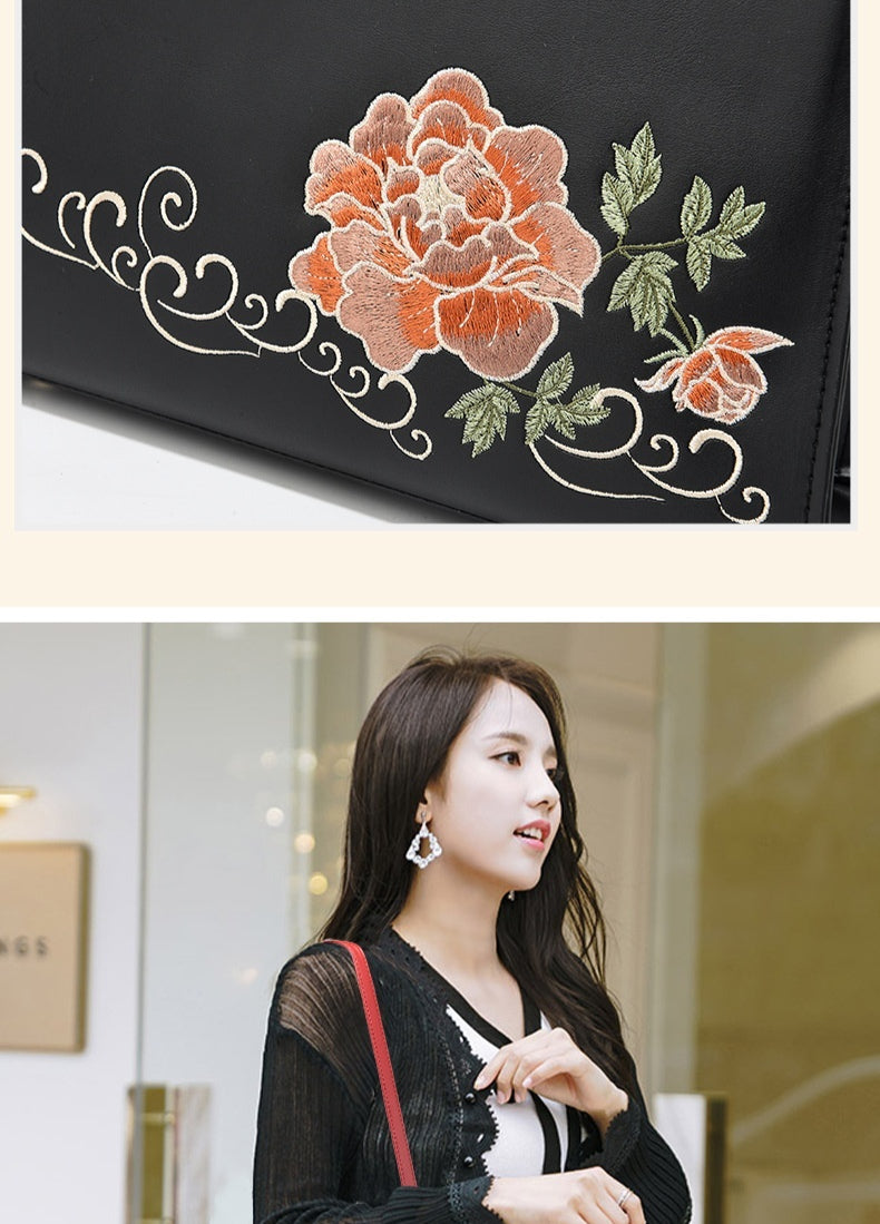 Floral Embroidered Shoulder Bag