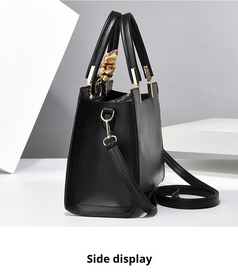 Floral Embroidered Shoulder Bag