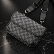 Check pouch Luna shot 8