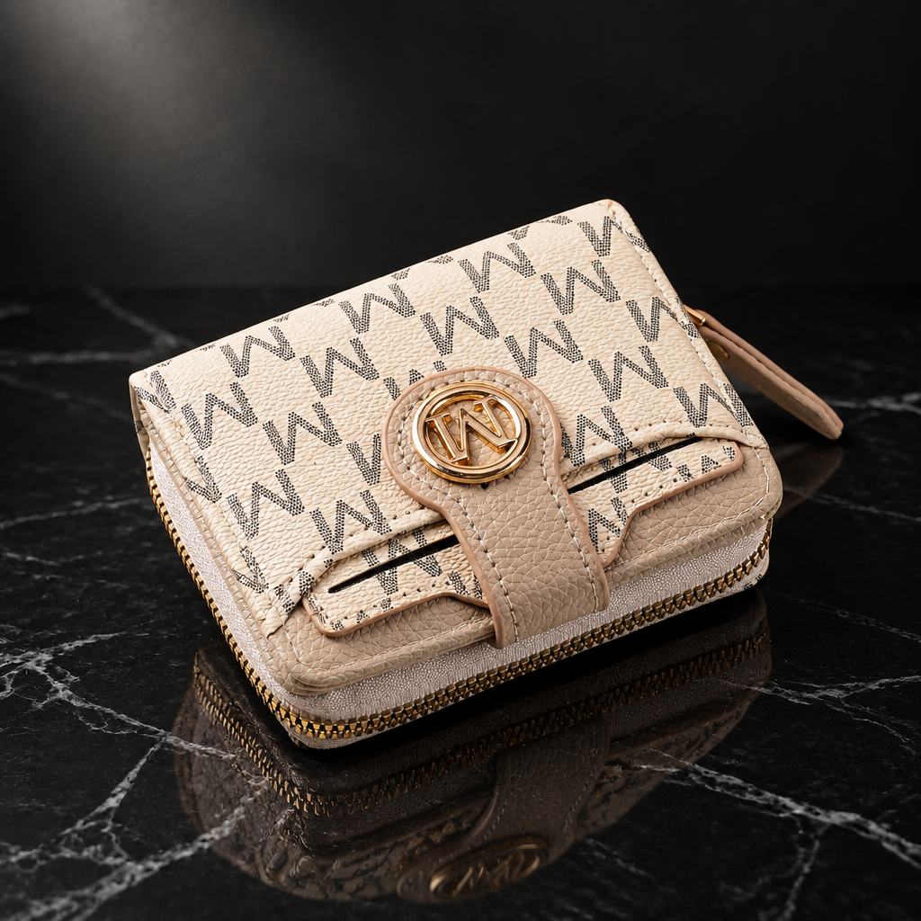 Coin purse Luna shot 11