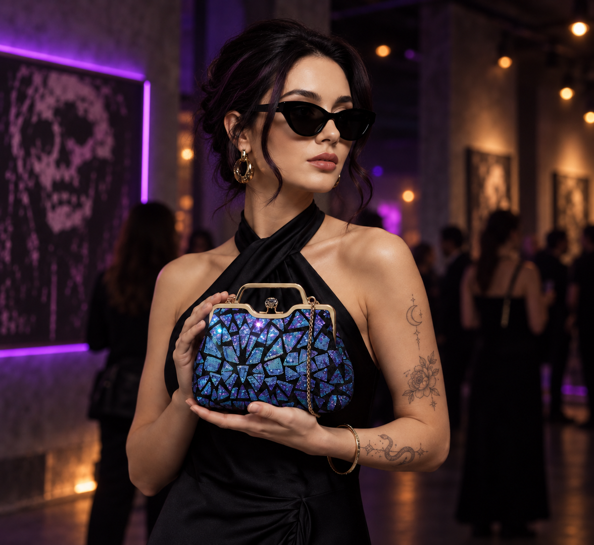 CLUTCH BAGS