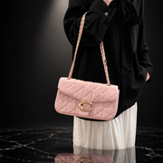 Rhombic Chain Crossbody Bag with Quilted Design