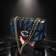Rhombic Chain Crossbody Bag with Quilted Design