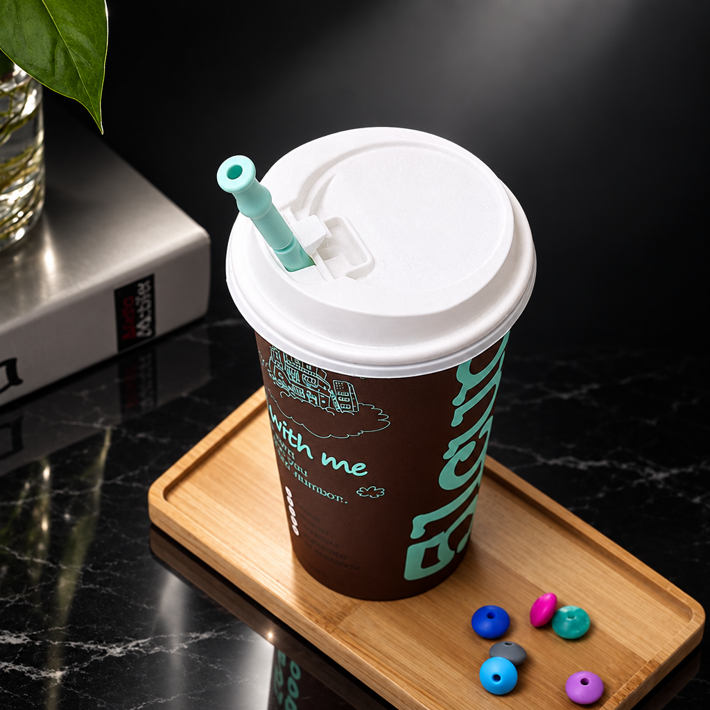 Collapsible Silicone Travel Straw with Case
