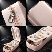 Jewelry case Luna shot 3