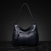 Juno bag shot 6