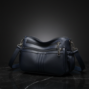 Juno bag shot 7