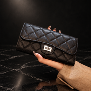 Leather wallet Luna shot 4
