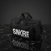 SNKR travel bag preview 2