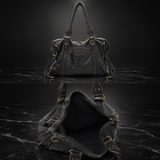 Tote shot 8